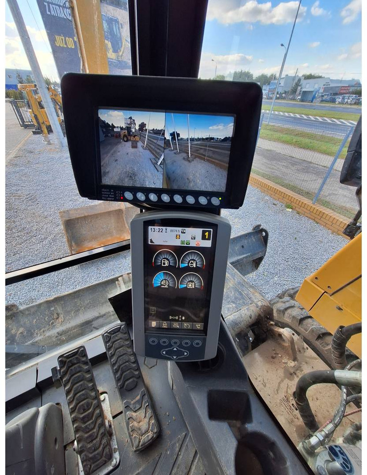 CAT M318F - Escavadeira de rodas: foto 5 CAT M318F - Escavadeira de rodas: foto 5