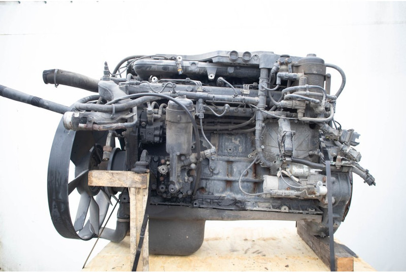 MAN D0836LFL40 EURO2 240 PS - Motor de Caminhão: foto 3 MAN D0836LFL40 EURO2 240 PS - Motor de Caminhão: foto 3