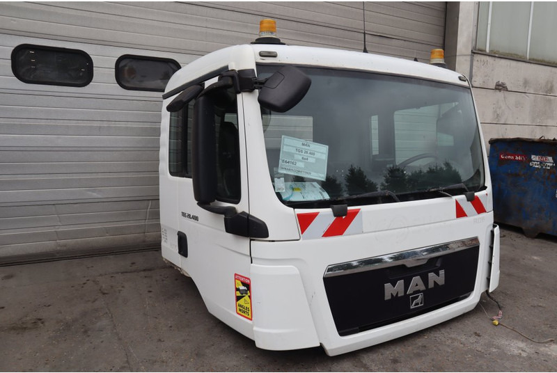 MAN F99L17 TGS - Cabine e interior de Caminhão: foto 3 MAN F99L17 TGS - Cabine e interior de Caminhão: foto 3