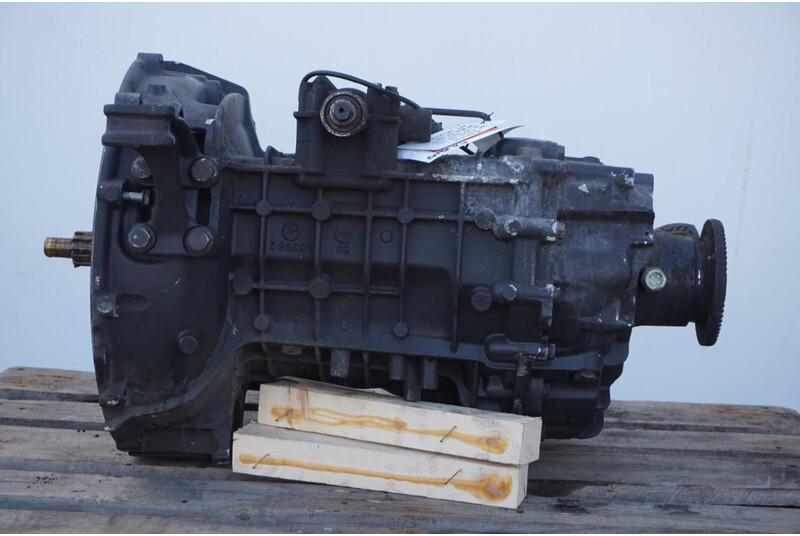 ZF 6S800OD TGL 81.32004-6180 - Caixa de câmbio de Caminhão: foto 1 ZF 6S800OD TGL 81.32004-6180 - Caixa de câmbio de Caminhão: foto 1