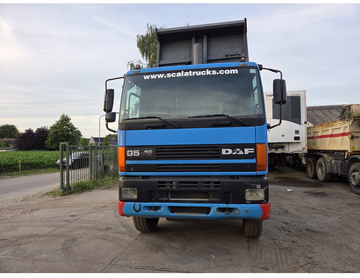 DAF 85 400 ATI 6x4 Tipper - Caminhão basculante: foto 5 DAF 85 400 ATI 6x4 Tipper - Caminhão basculante: foto 5