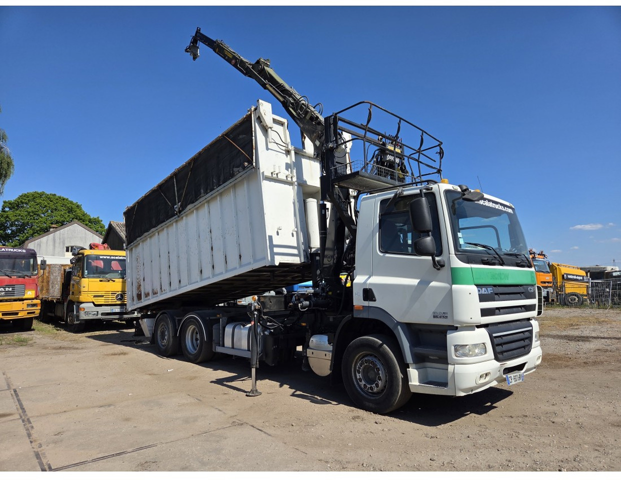 DAF CF85.410 6x2 steering axle lenk Tipper Crane HIAB J1320Z - Caminhão basculante, Caminhão grua: foto 3 DAF CF85.410 6x2 steering axle lenk Tipper Crane HIAB J1320Z - Caminhão basculante, Caminhão grua: foto 3
