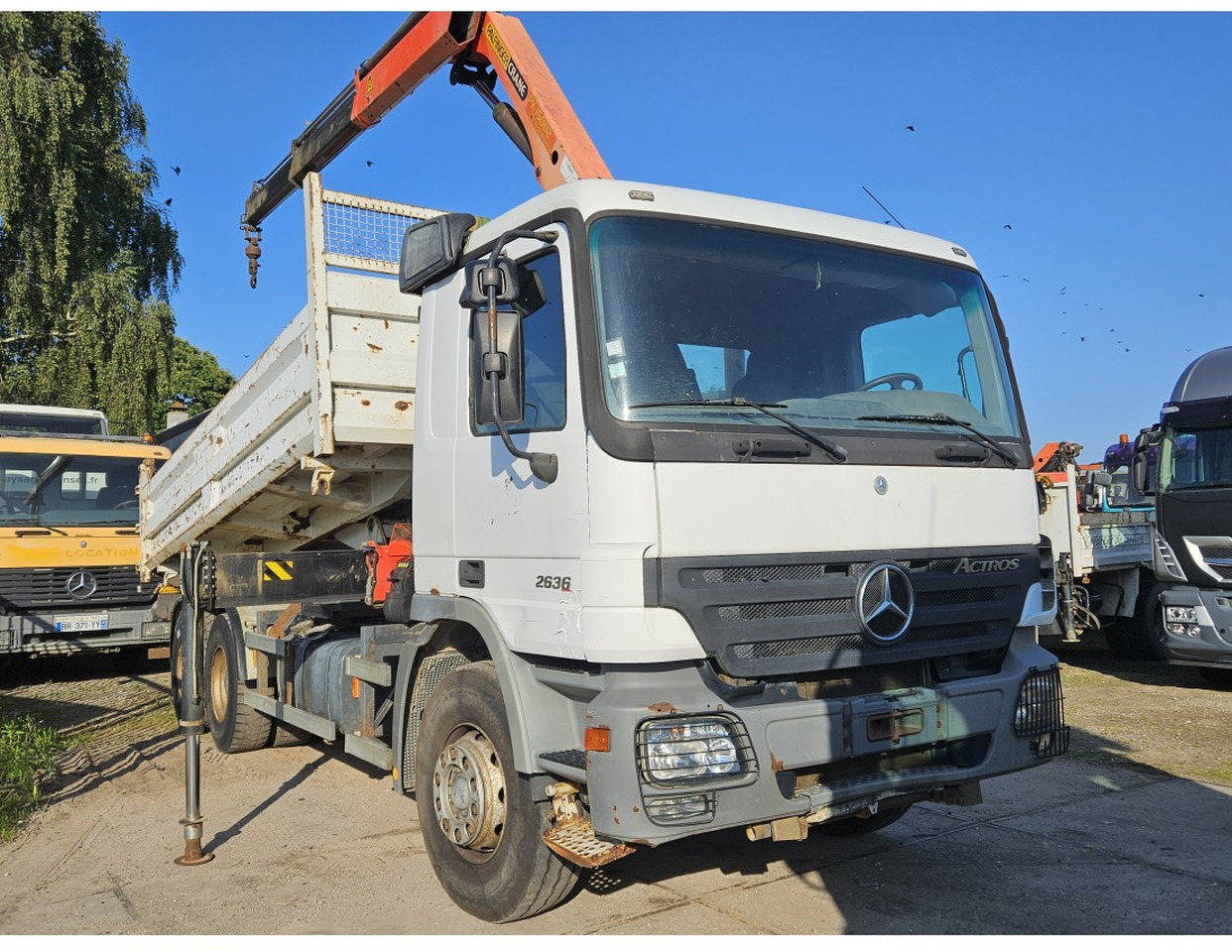 MERCEDES ACTROS 2636 6X4 TIPPER CRANE 15002 EPS - Caminhão basculante, Caminhão grua: foto 3 MERCEDES ACTROS 2636 6X4 TIPPER CRANE 15002 EPS - Caminhão basculante, Caminhão grua: foto 3
