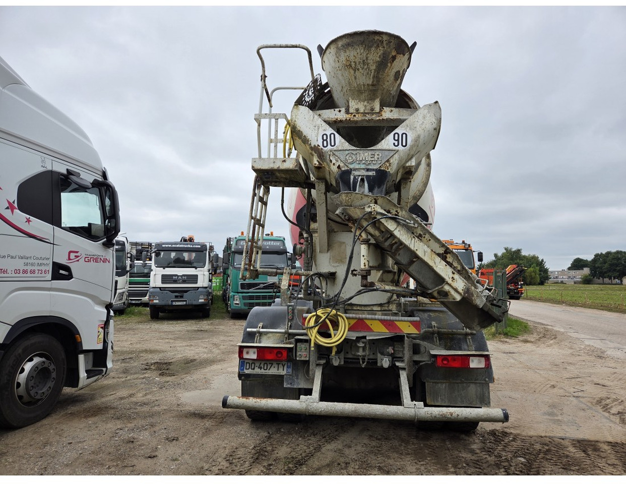 Renault C430 8X4 CONCRETE MIXER MANUAL GEARBOX - Caminhão betoneira: foto 3 Renault C430 8X4 CONCRETE MIXER MANUAL GEARBOX - Caminhão betoneira: foto 3