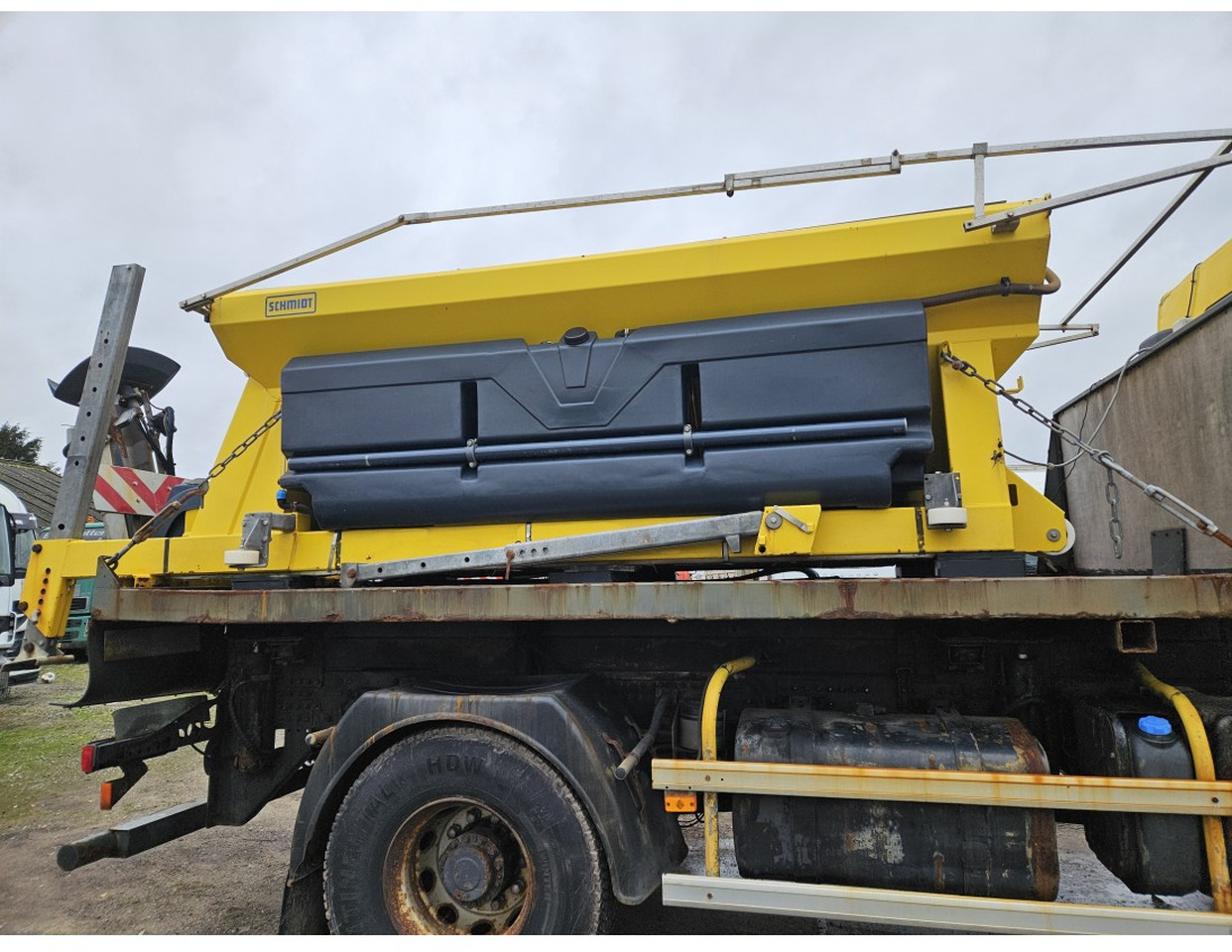 Caminhão basculante Renault Kerax 450 4x4 Salt spreader Gritter: foto 6