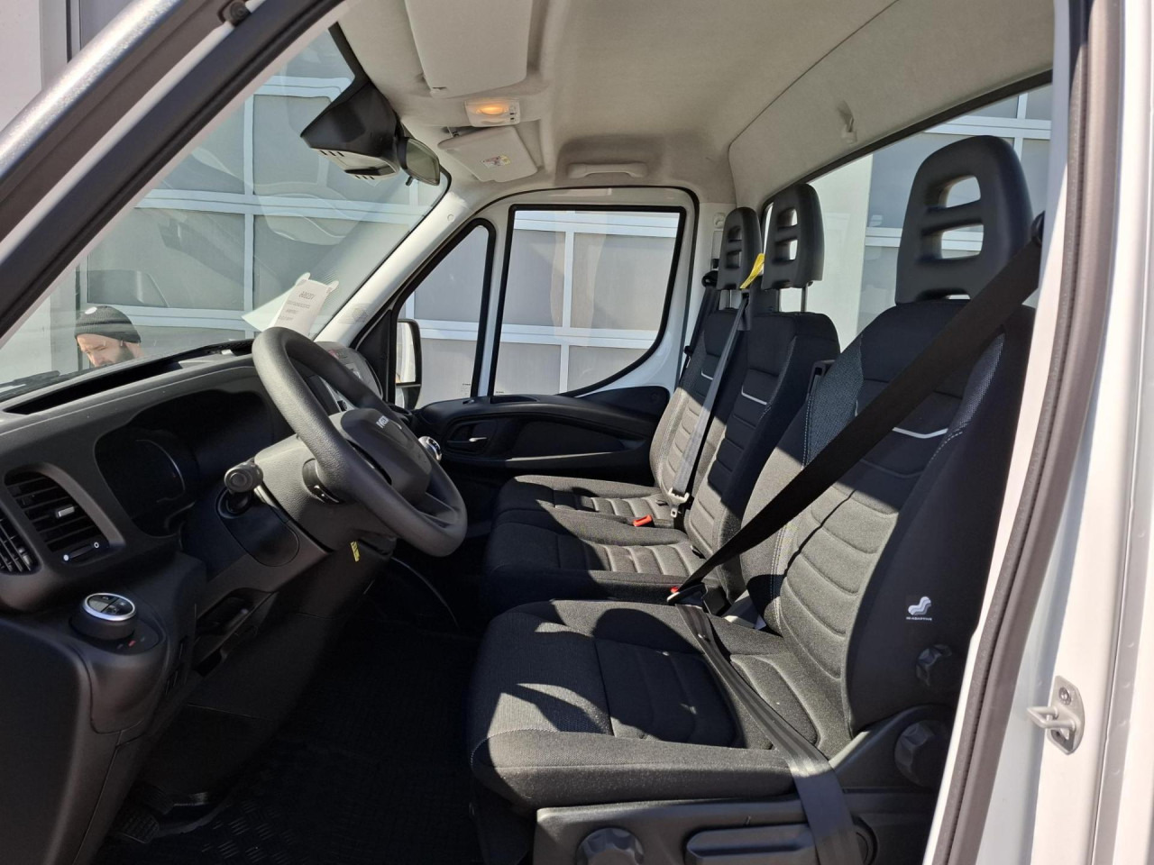 Caminhão chassi IVECO Daily 50C18H/P: foto 6