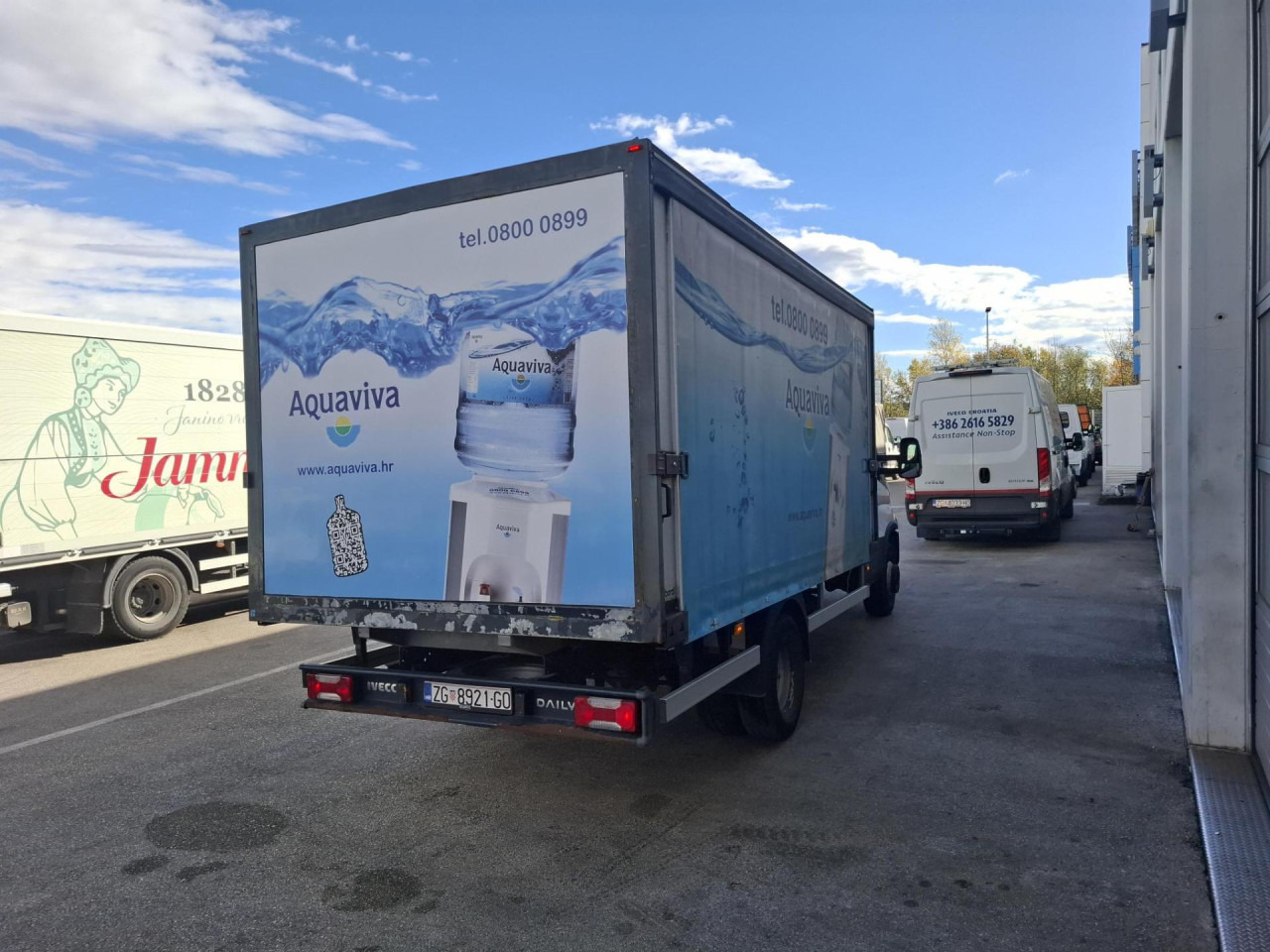 IVECO Daily 70C15 - Furgão de toldo: foto 4 IVECO Daily 70C15 - Furgão de toldo: foto 4