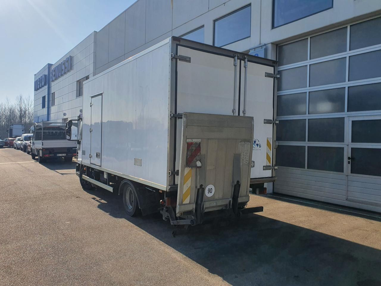 IVECO Eurocargo ML100E18/P - Caminhão frigorífico: foto 4 IVECO Eurocargo ML100E18/P - Caminhão frigorífico: foto 4