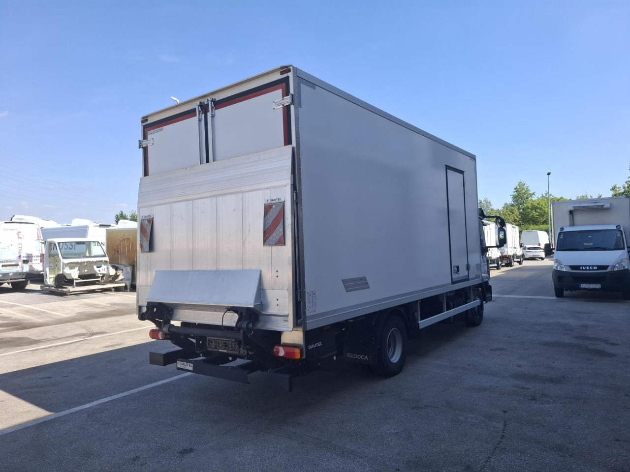 IVECO Eurocargo ML120EL21/P - Caminhão frigorífico: foto 3 IVECO Eurocargo ML120EL21/P - Caminhão frigorífico: foto 3