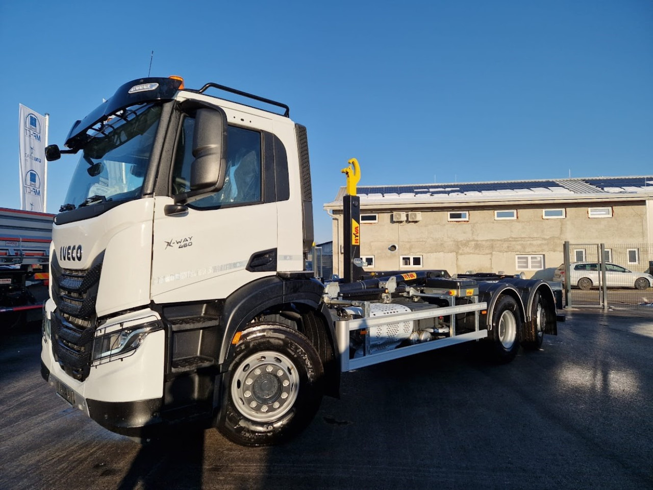 IVECO X-Way AD280X46Y/PS HR ON+ - Caminhão polibenne: foto 1 IVECO X-Way AD280X46Y/PS HR ON+ - Caminhão polibenne: foto 1