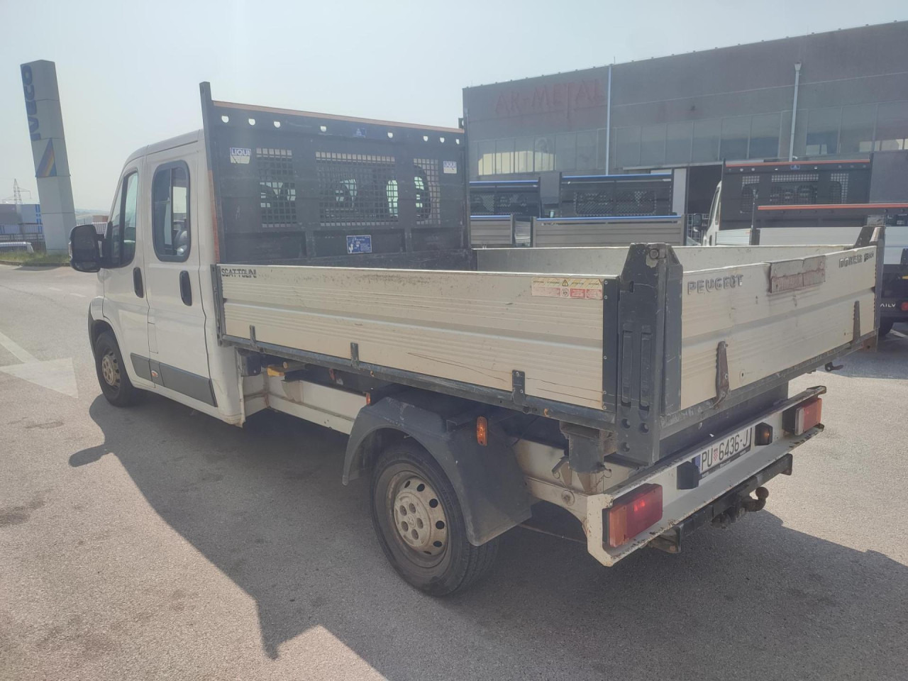 PEUGEOT Boxer 2.2 HDI - Furgão basculante, Carrinha cabine dupla: foto 3 PEUGEOT Boxer 2.2 HDI - Furgão basculante, Carrinha cabine dupla: foto 3