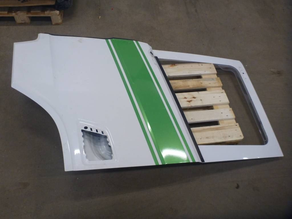 Scania Nextgen Dörr förarsida 2653996 - Cabine de Caminhão: foto 1 Scania Nextgen Dörr förarsida 2653996 - Cabine de Caminhão: foto 1