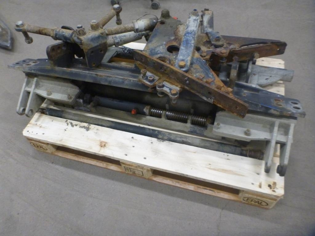 Scania R 520 Mählers plogfäste, R42929-3 - Estrutura/ Châssis de Caminhão: foto 2 Scania R 520 Mählers plogfäste, R42929-3 - Estrutura/ Châssis de Caminhão: foto 2