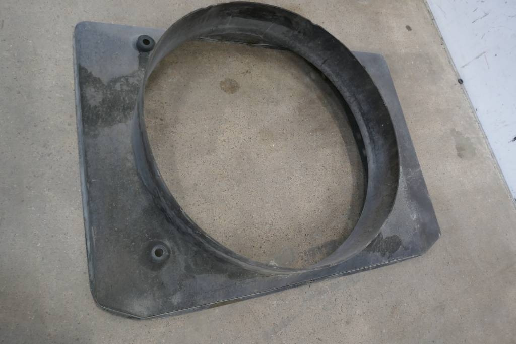 Volvo Fläktkåpa, voe16815639 - Estrutura/ Châssis de Máquina de construção: foto 1 Volvo Fläktkåpa, voe16815639 - Estrutura/ Châssis de Máquina de construção: foto 1