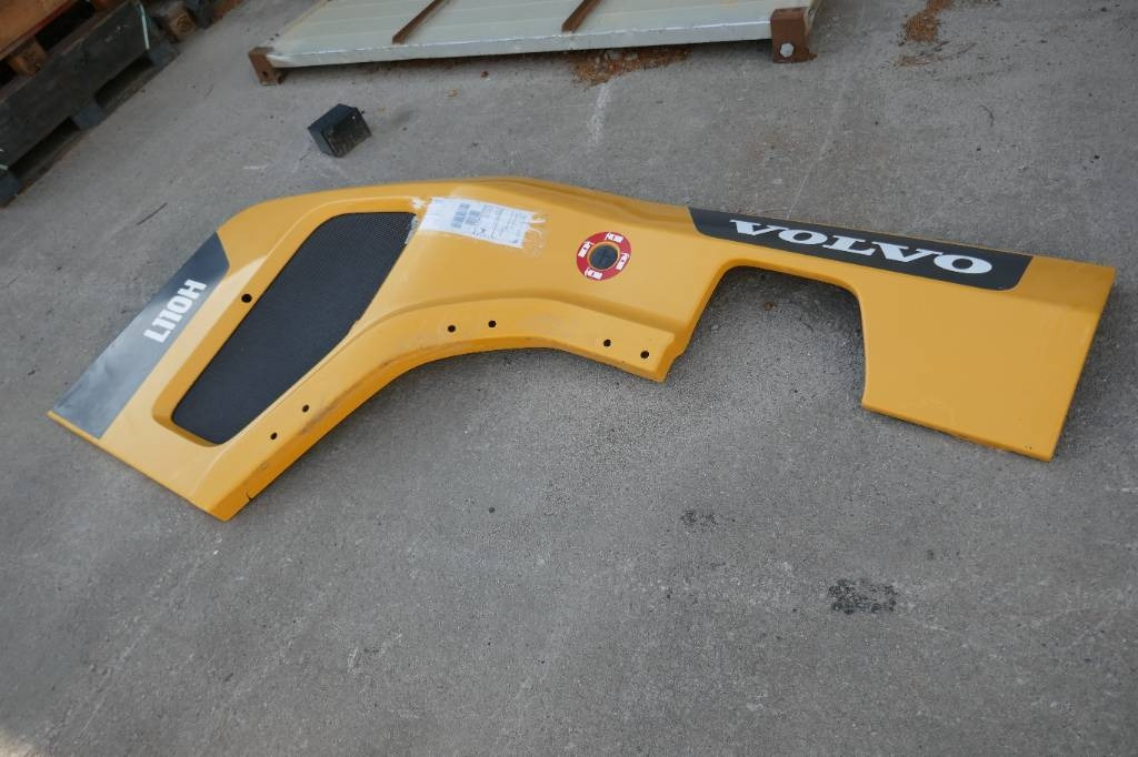 Volvo L110H sidopanel, voe15168512 - Estrutura/ Châssis de Máquina de construção: foto 1 Volvo L110H sidopanel, voe15168512 - Estrutura/ Châssis de Máquina de construção: foto 1