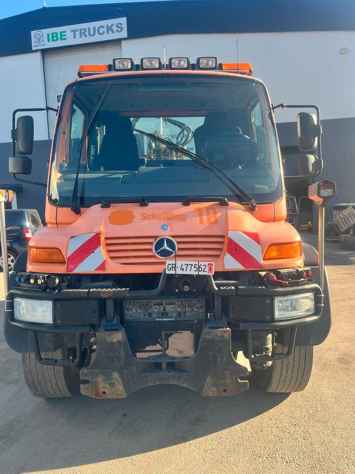 Unimog U500 4x4, Boeschungsmaehwerk Mulag - Caminhão: foto 4 Unimog U500 4x4, Boeschungsmaehwerk Mulag - Caminhão: foto 4