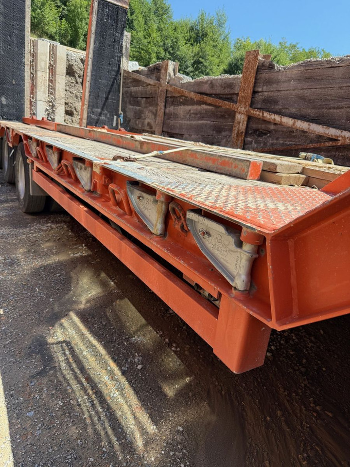 Goldhofer TZ-L 5-32/80, 44.6ton, 5 Achser gelenkt - Reboque baixa: foto 4 Goldhofer TZ-L 5-32/80, 44.6ton, 5 Achser gelenkt - Reboque baixa: foto 4