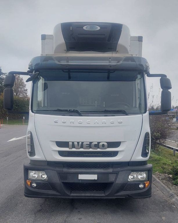 Iveco 140 E25 Eurocargo, E5, Carrier Supra 850 Iveco 140E25 Eurocargo, E5, Carrier Supra 850 - Caminhão frigorífico: foto 2 Iveco 140 E25 Eurocargo, E5, Carrier Supra 850 Iveco 140E25 Eurocargo, E5, Carrier Supra 850 - Caminhão frigorífico: foto 2
