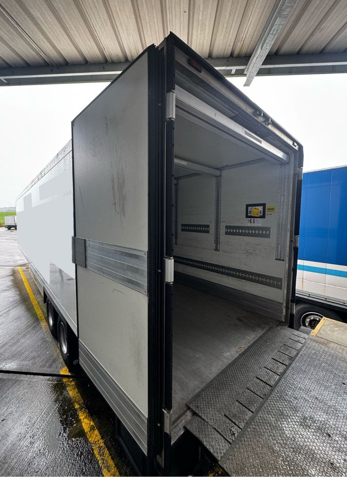 Krone SZ, Doppelstock, isoliert, Duoplex steel - Semireboque furgão: foto 5 Krone SZ, Doppelstock, isoliert, Duoplex steel - Semireboque furgão: foto 5