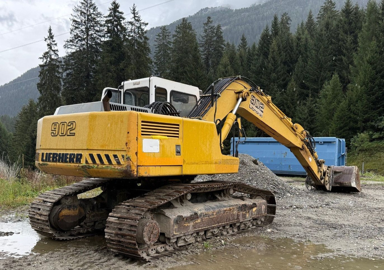 Liebherr R902 STD Litronic, 12995hours, 3 buckets - Escavadora de rastos: foto 2 Liebherr R902 STD Litronic, 12995hours, 3 buckets - Escavadora de rastos: foto 2