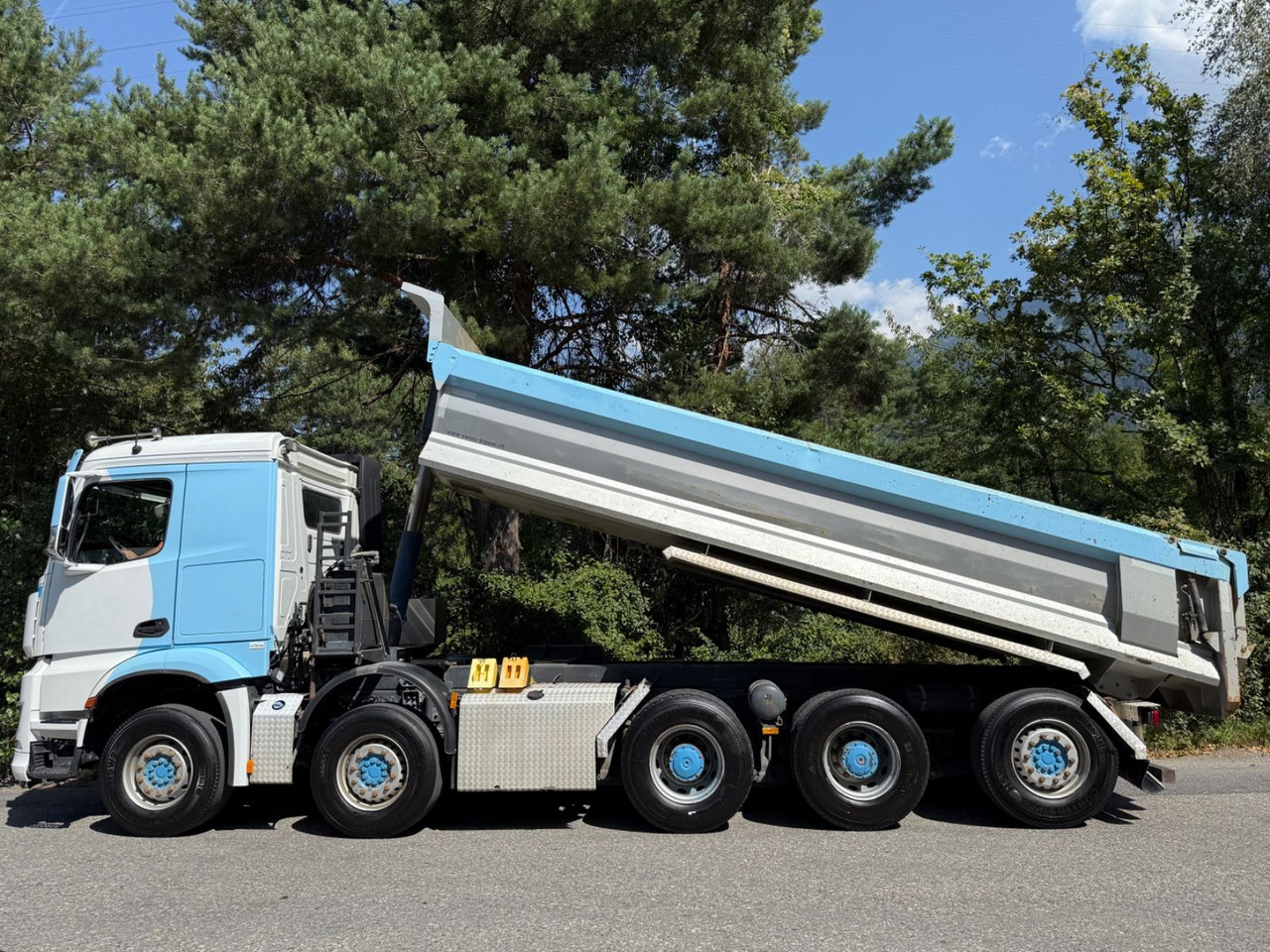 Mercedes-Benz Arocs 4451 10x4, E6, Swiss Kipper, Dumper - Caminhão basculante: foto 3 Mercedes-Benz Arocs 4451 10x4, E6, Swiss Kipper, Dumper - Caminhão basculante: foto 3