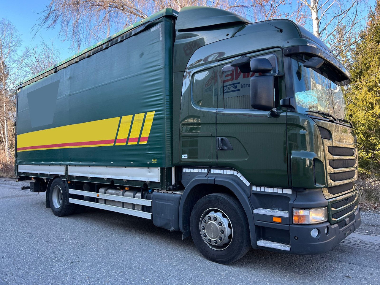 Scania R440 4x2, Euro 6, Ladebordwand, Retarder - Caminhão com lona: foto 1 Scania R440 4x2, Euro 6, Ladebordwand, Retarder - Caminhão com lona: foto 1
