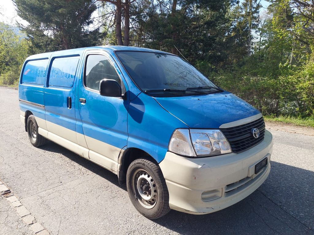 Toyota Hiace D-4D 2.5 4x4, Hochdruck Spülwagen 250bar - Furgão: foto 1 Toyota Hiace D-4D 2.5 4x4, Hochdruck Spülwagen 250bar - Furgão: foto 1