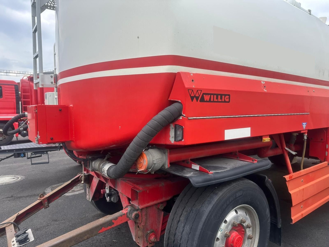 Willig 2 ANH 21.0, ADR, Benzin/Diesel, 19950Lite - Reboque tanque: foto 3 Willig 2 ANH 21.0, ADR, Benzin/Diesel, 19950Lite - Reboque tanque: foto 3