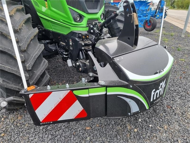 Tractor Bumper 1100 - Contrapeso de Máquina agrícola: foto 2 Tractor Bumper 1100 - Contrapeso de Máquina agrícola: foto 2