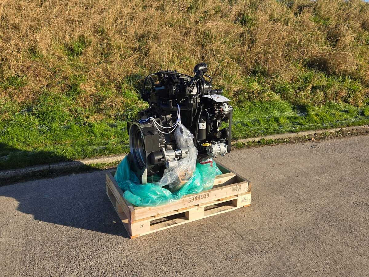 Cummins QSB4.5 engine 126kw EPA Rated - Motor de Máquina de construção: foto 3 Cummins QSB4.5 engine 126kw EPA Rated - Motor de Máquina de construção: foto 3