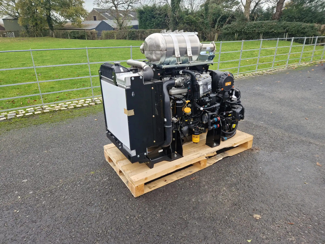 JCB stage 5 Power pack 97kw 448 - Motor de Máquina de construção: foto 3 JCB stage 5 Power pack 97kw 448 - Motor de Máquina de construção: foto 3