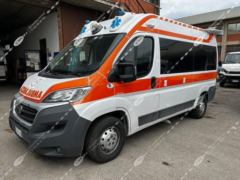 FIAT FIAT 290 DUCATO - Ambulância: foto 1 FIAT FIAT 290 DUCATO - Ambulância: foto 1