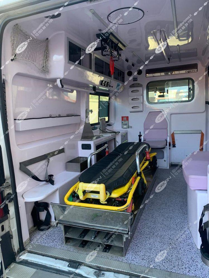 ORION FIAT 290 DUCATO - Ambulância: foto 3 ORION FIAT 290 DUCATO - Ambulância: foto 3