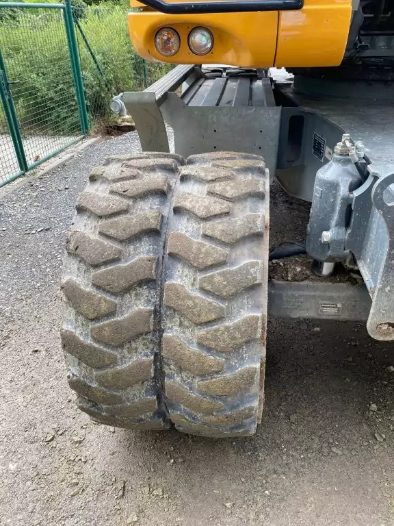 2019 Liebherr A 914 Compact - Escavadeira de rodas: foto 5 2019 Liebherr A 914 Compact - Escavadeira de rodas: foto 5