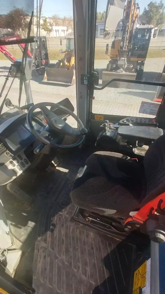 2021 Komatsu WA 470-8 - Carregadeira de rodas: foto 5 2021 Komatsu WA 470-8 - Carregadeira de rodas: foto 5