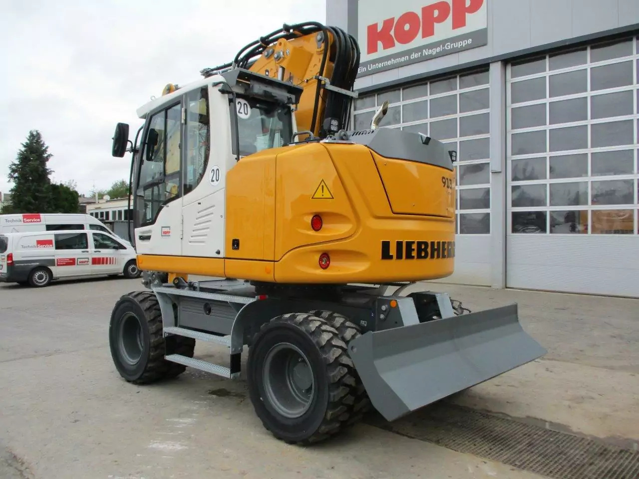 2023 Liebherr A 913 Compact G6.0-D Litronic - Escavadeira de rodas: foto 4 2023 Liebherr A 913 Compact G6.0-D Litronic - Escavadeira de rodas: foto 4