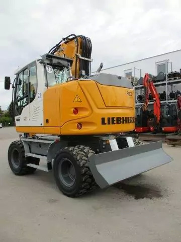 2023 Liebherr A 913 Compact G6.0-D Litronic - Escavadeira de rodas: foto 3 2023 Liebherr A 913 Compact G6.0-D Litronic - Escavadeira de rodas: foto 3