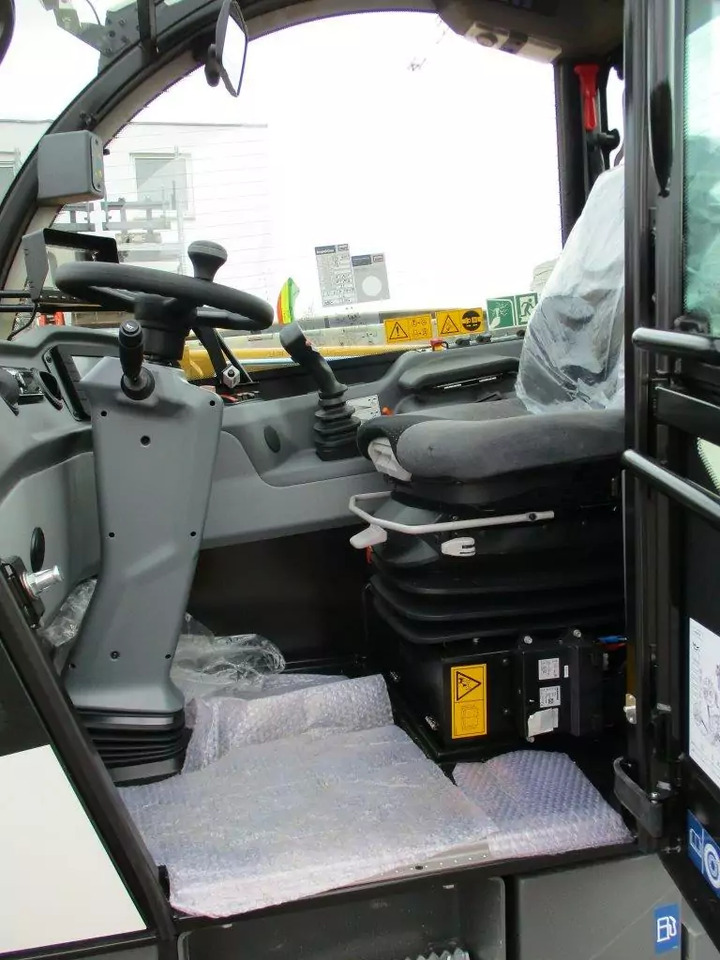 2024 Liebherr T 32-7s - Empilhador telescópico: foto 5 2024 Liebherr T 32-7s - Empilhador telescópico: foto 5