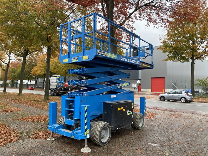 Genie GS4069 DC - Plataforma de Tijera/ Plataforma de tesoura: foto 2 Genie GS4069 DC - Plataforma de Tijera/ Plataforma de tesoura: foto 2