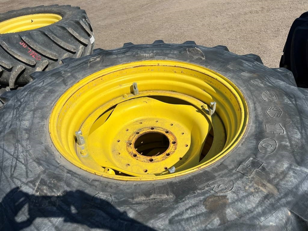 Firestone 520/85R38 till JD 6620 - Pneu de Máquina agrícola: foto 2 Firestone 520/85R38 till JD 6620 - Pneu de Máquina agrícola: foto 2