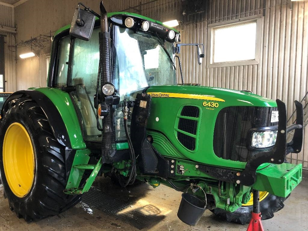 John Deere 6430 dismantled : only spare parts - Trator: foto 5 John Deere 6430 dismantled : only spare parts - Trator: foto 5