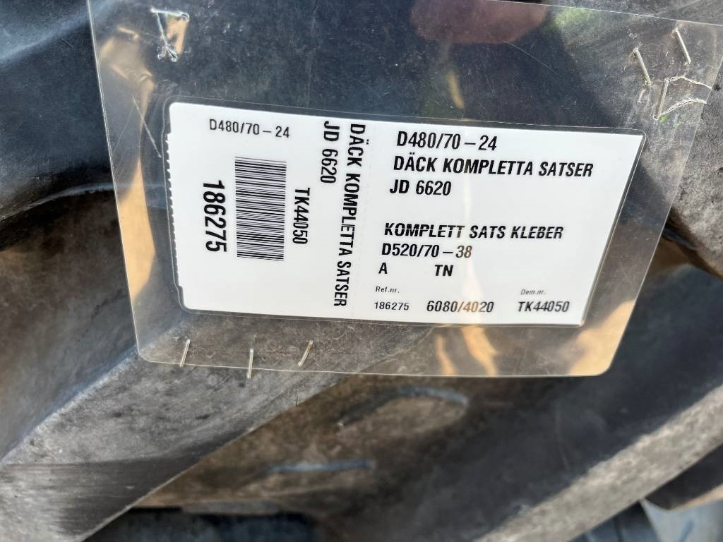 Kleber 520/70R38 480/70R24 till JD 6620 - Pneu de Máquina agrícola: foto 2 Kleber 520/70R38 480/70R24 till JD 6620 - Pneu de Máquina agrícola: foto 2