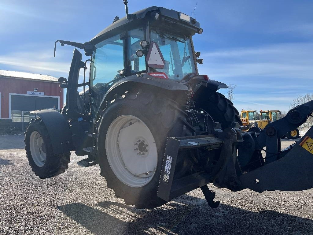 Valtra Valmet G135 Dismantled. Only specific spare parts - Trator: foto 4 Valtra Valmet G135 Dismantled. Only specific spare parts - Trator: foto 4