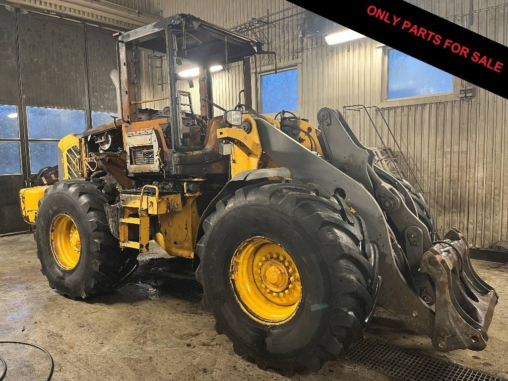 Volvo L 90 F Dismantled. Only spare parts - Carregadeira de rodas: foto 1 Volvo L 90 F Dismantled. Only spare parts - Carregadeira de rodas: foto 1