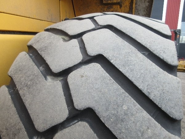 Volvo L180D HL Delar / Parts - Carregadeira de rodas: foto 5 Volvo L180D HL Delar / Parts - Carregadeira de rodas: foto 5