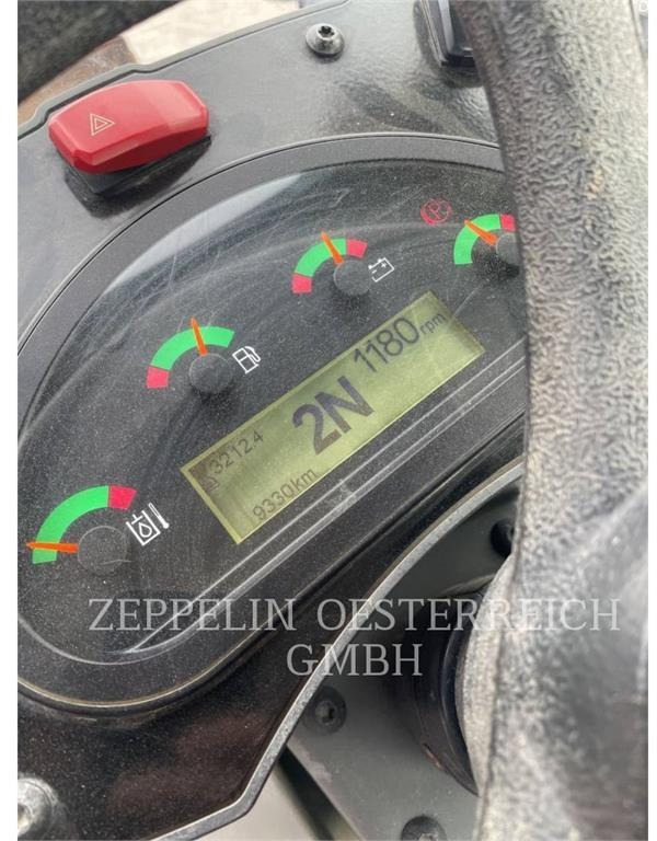 CAT 908M - Carregadeira de rodas: foto 5 CAT 908M - Carregadeira de rodas: foto 5