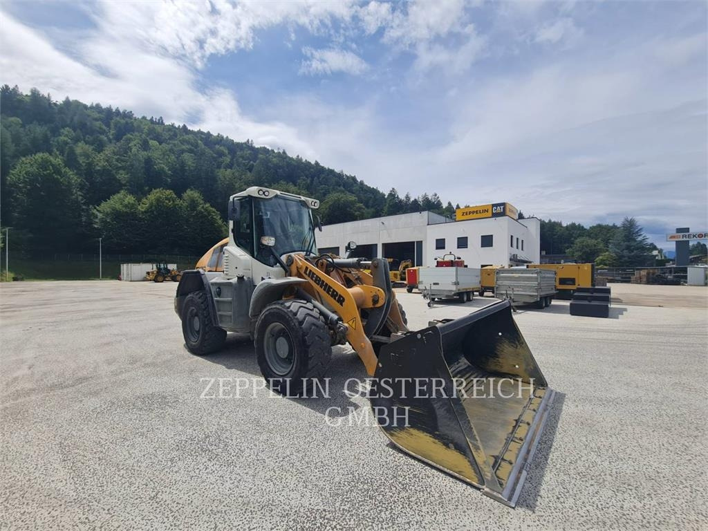 Liebherr L526 - Carregadeira de rodas: foto 2 Liebherr L526 - Carregadeira de rodas: foto 2