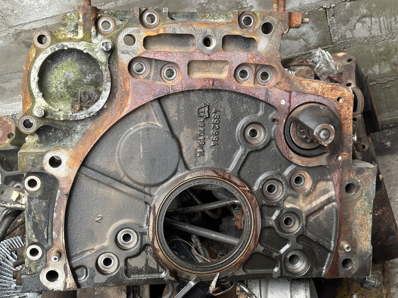 Volante do motor de Máquina agrícola Axion 870 New Holland T7.270 T7 270 Silnik FPT 6.7 L Tłumik Drgań Koło Zamachowe Blok Pokrywa CZĘŚCI: foto 7 Volante do motor de Máquina agrícola Axion 870 New Holland T7.270 T7 270 Silnik FPT 6.7 L Tłumik Drgań Koło Zamachowe Blok Pokrywa CZĘŚCI: foto 7