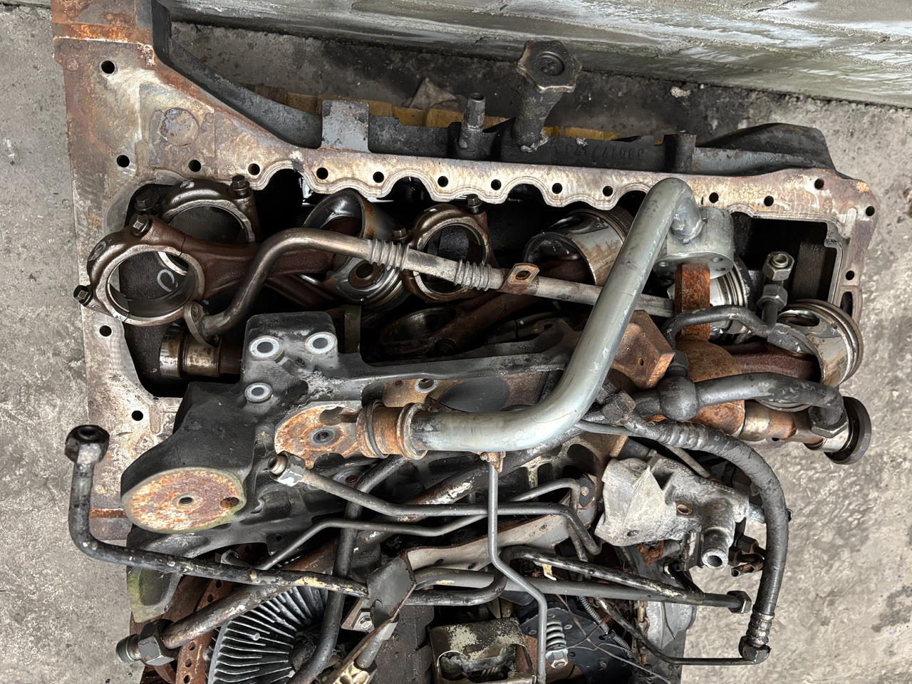 Axion 870 New Holland T7.270 T7 270 Silnik FPT 6.7 L Tłumik Drgań Koło Zamachowe Blok Pokrywa CZĘŚCI - Volante do motor de Máquina agrícola: foto 4 Axion 870 New Holland T7.270 T7 270 Silnik FPT 6.7 L Tłumik Drgań Koło Zamachowe Blok Pokrywa CZĘŚCI - Volante do motor de Máquina agrícola: foto 4