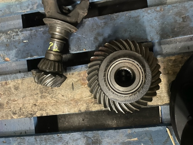 Bob Cat mechanizm róźnicowy Atak i talerz 14x32 - Diferencial de Máquina de construção: foto 3 Bob Cat mechanizm róźnicowy Atak i talerz 14x32 - Diferencial de Máquina de construção: foto 3